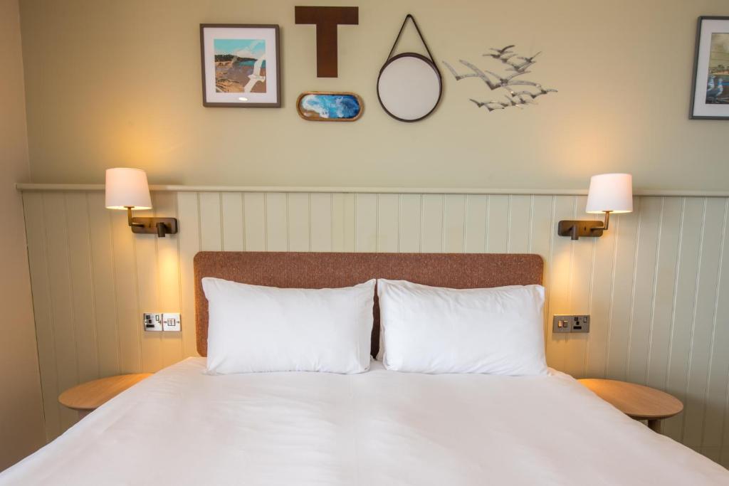 Imperial Hotel Tenby Room Type - Small Double Room