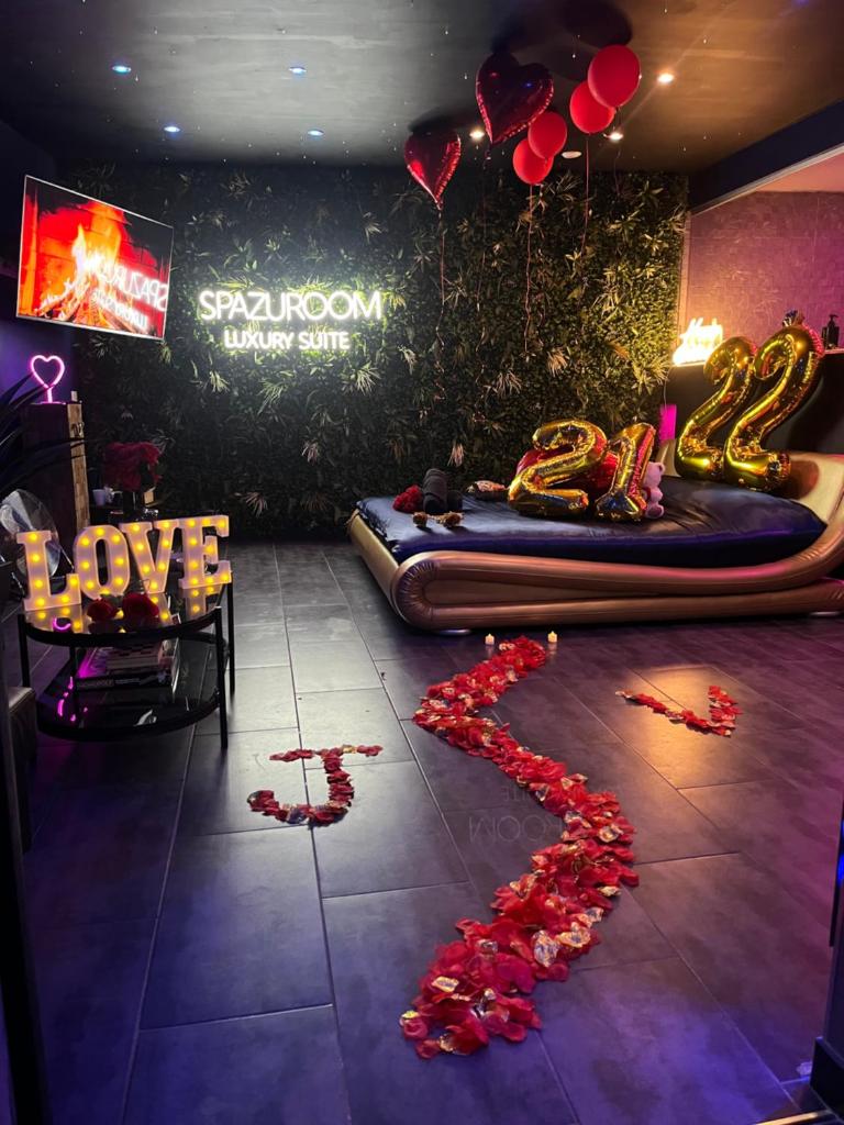 Spazuroom Luxury Suite photo 3