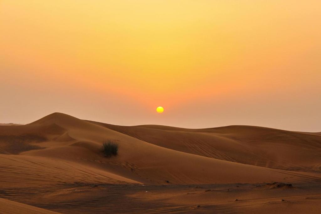 Sunset Desert Safari Luxury Overnight camps photo 4