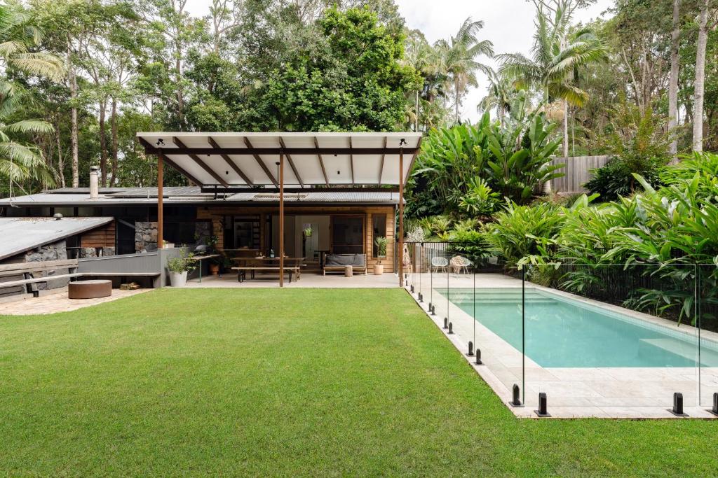 Bangalow Oasis - Artisan home