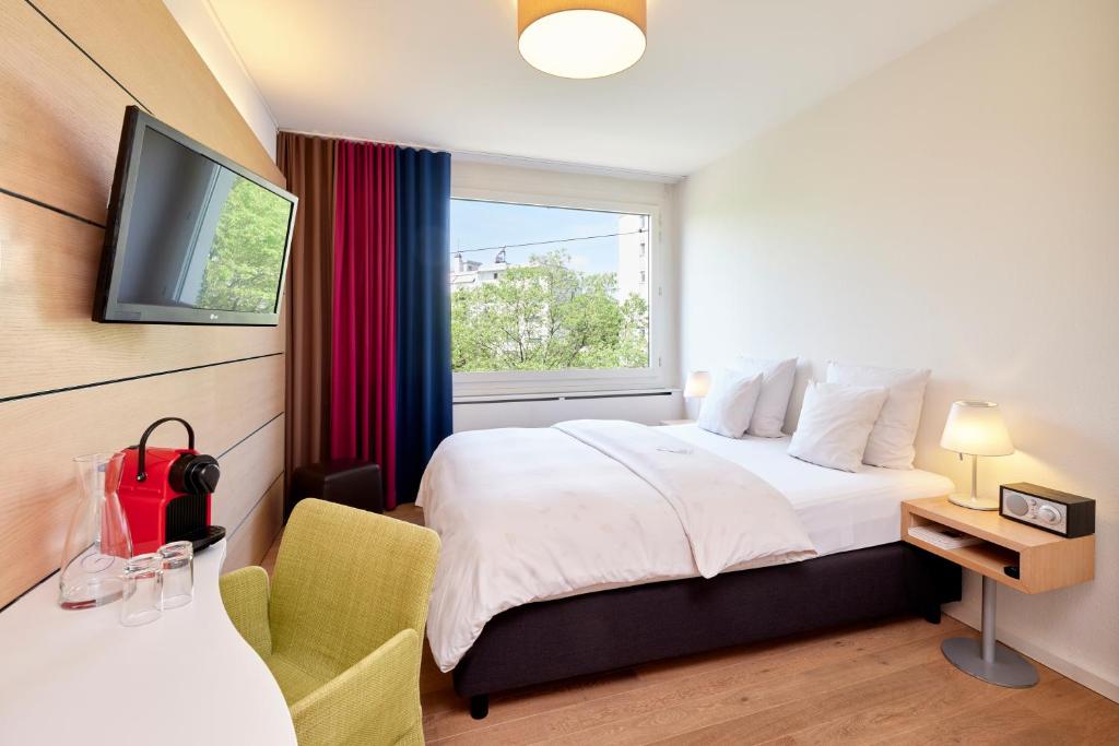 Steinenschanze Charming City & Garden Hotel - Tap to explore photos