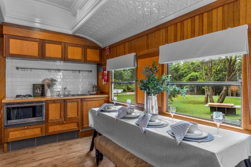 Angas Carriage, Alpine, Southern Highlands photo 2