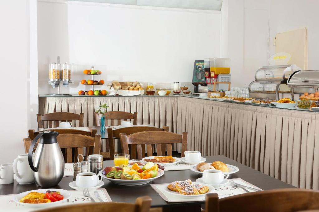 Attalos Hotel photo 2