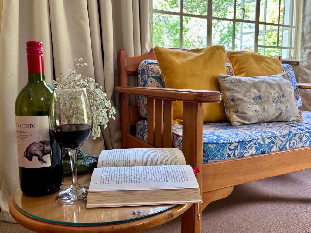 Random Harvest Country Cottages - Tap to explore photos