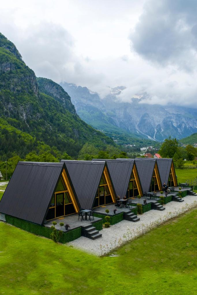 Koceku Lodges