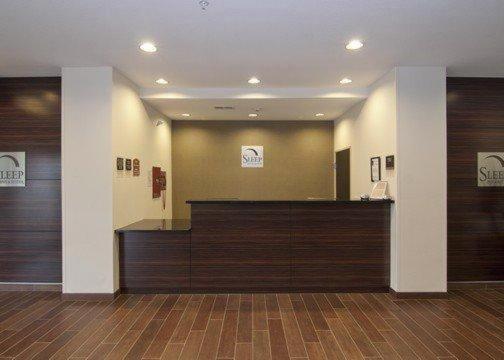 Sleep Inn & Suites Marshall photo 1