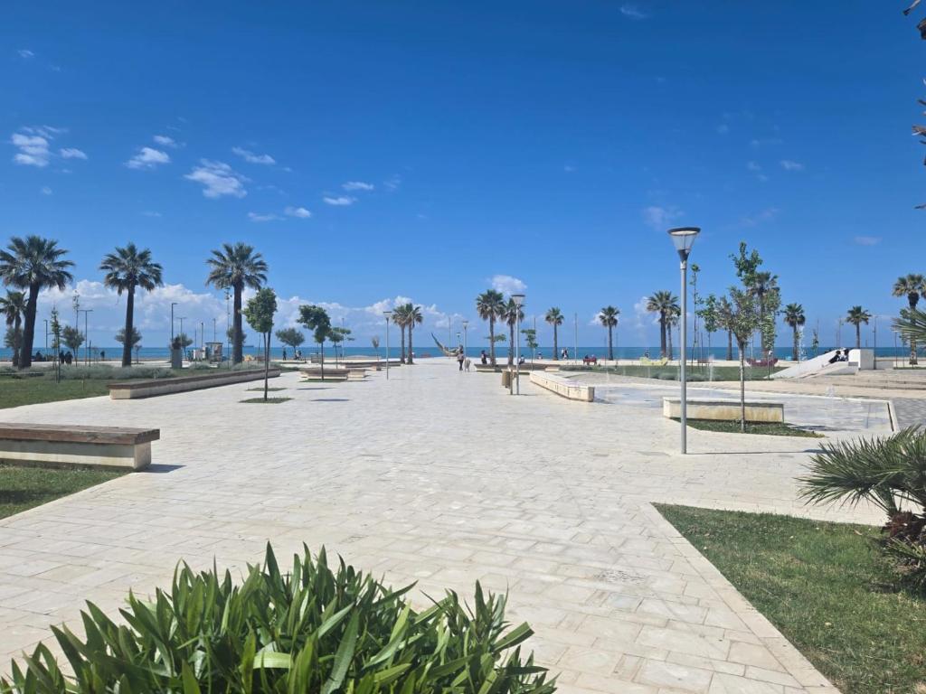 Sea view Captain Apartment Durres photo 2