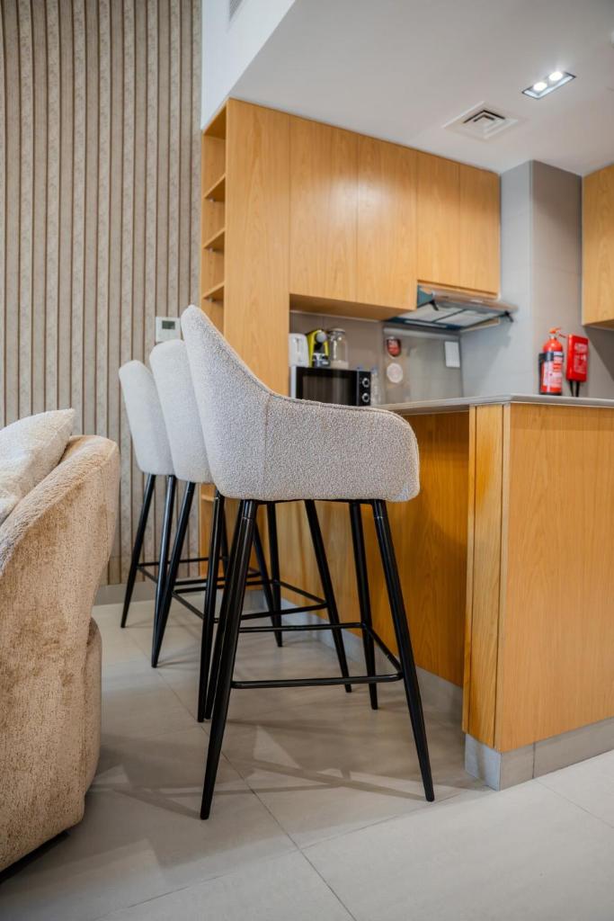 1BR Mamsha Nest with balcony by BlueCloud Holidays photo 4