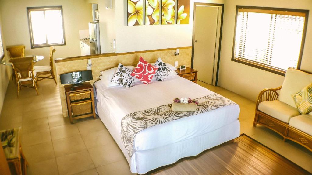 Muri Beach Resort photo 1