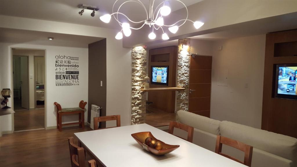 Caronti Suites photo 3