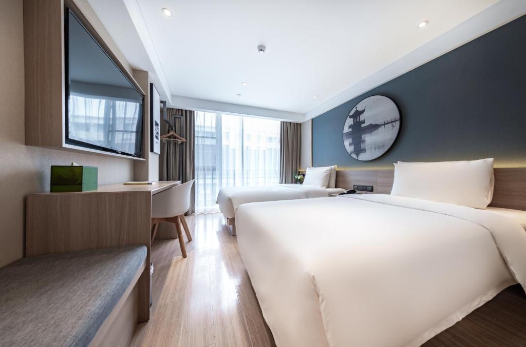 Atour Light Hotel Lingfor Paradise Walk West Gaoxin Chengdu - Tap to explore photos