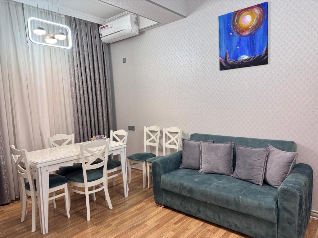 Private Comfortable Modern Flat photo 2