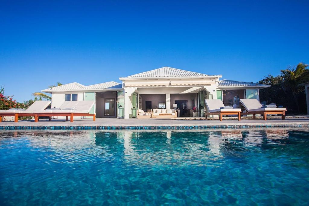 The Ocean House Antigua