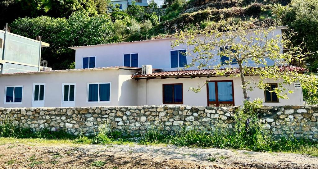 Villa Kate photo 1