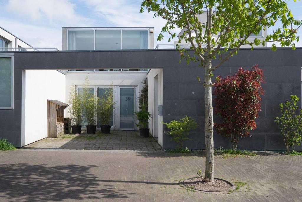 Villa Yburg photo 2
