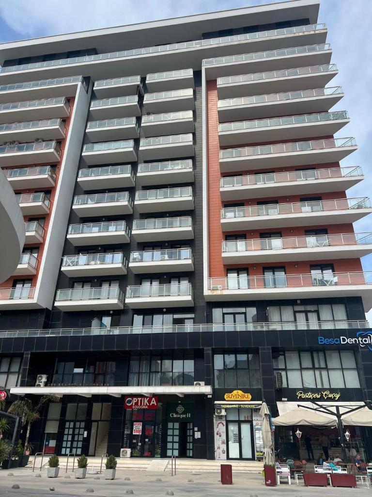 Sea Pearl Apartment photo 2
