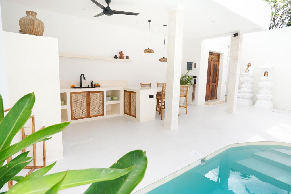 Villa Adara Balangan photo 2