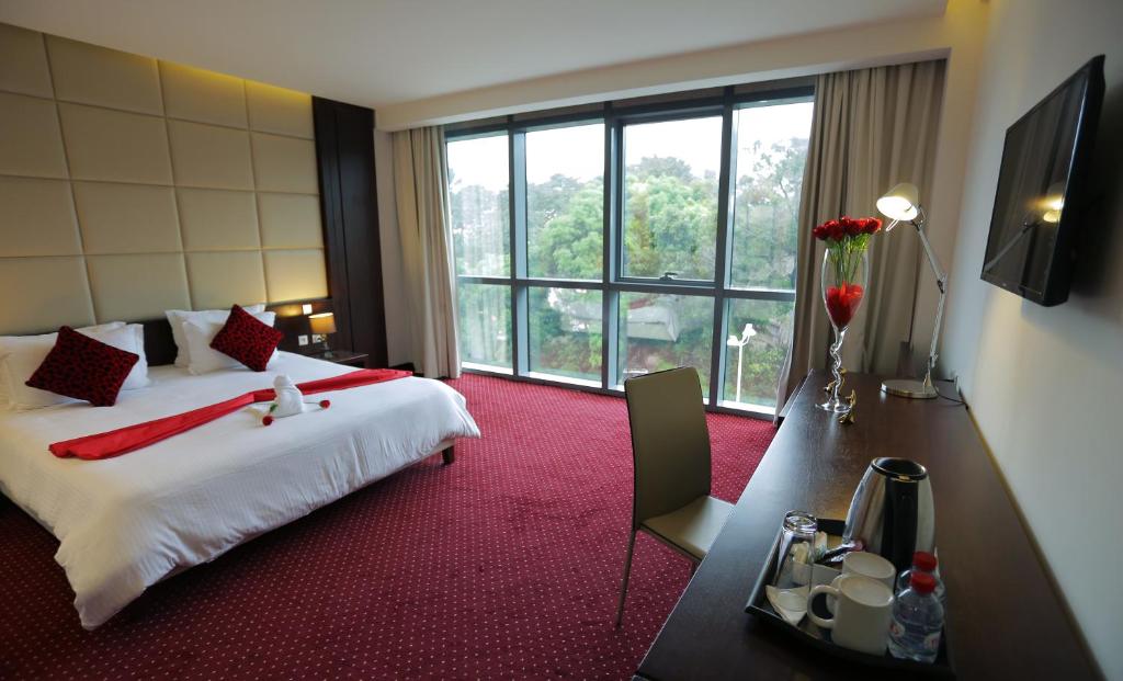 GHS Hotel photo 2