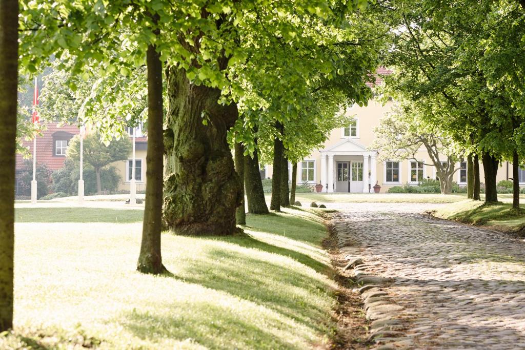 Relais & Châteaux Gutshaus Stolpe photo 3