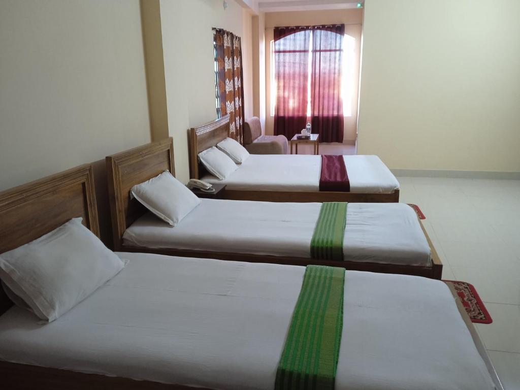 Cha luxury Hotel & Restaurant photo 2