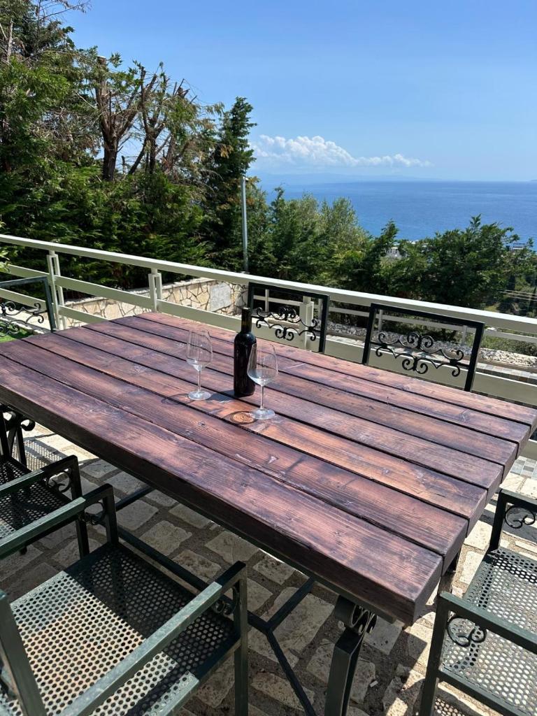 Villa Dhermi photo 2