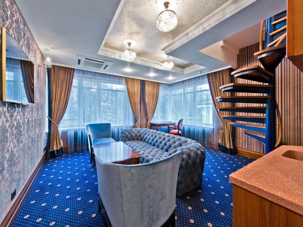 Aqua Center Apartments photo 2