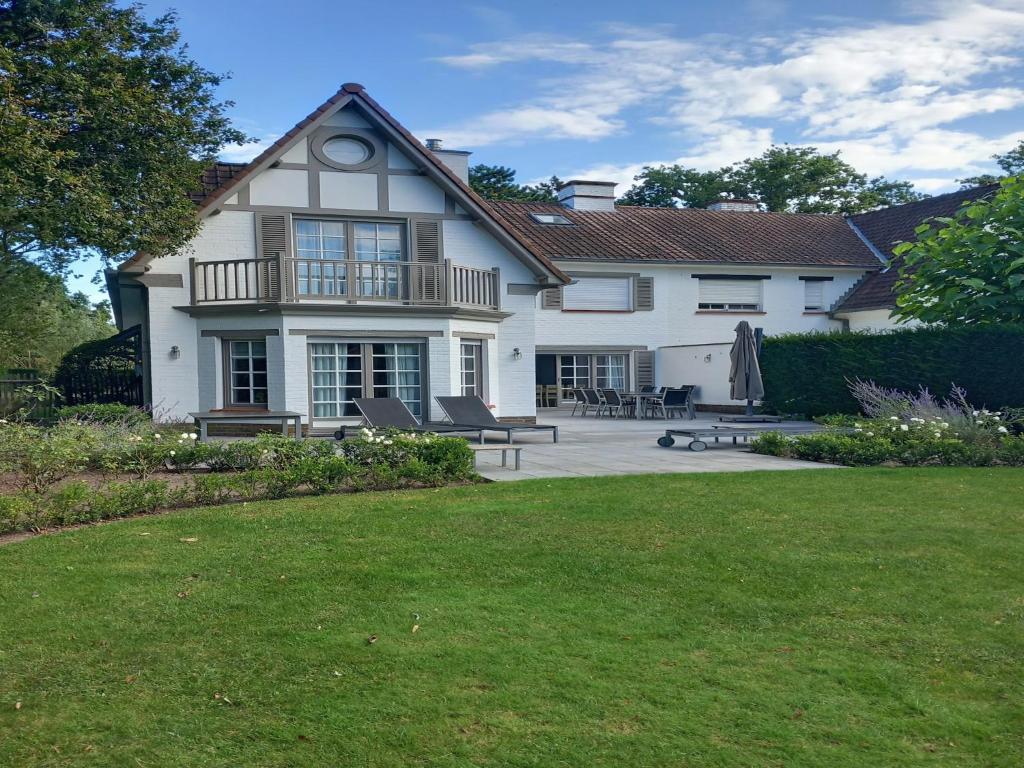 Villa located in the heart of Zoute