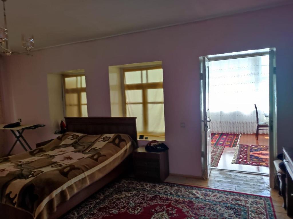 Qaraqaya Home