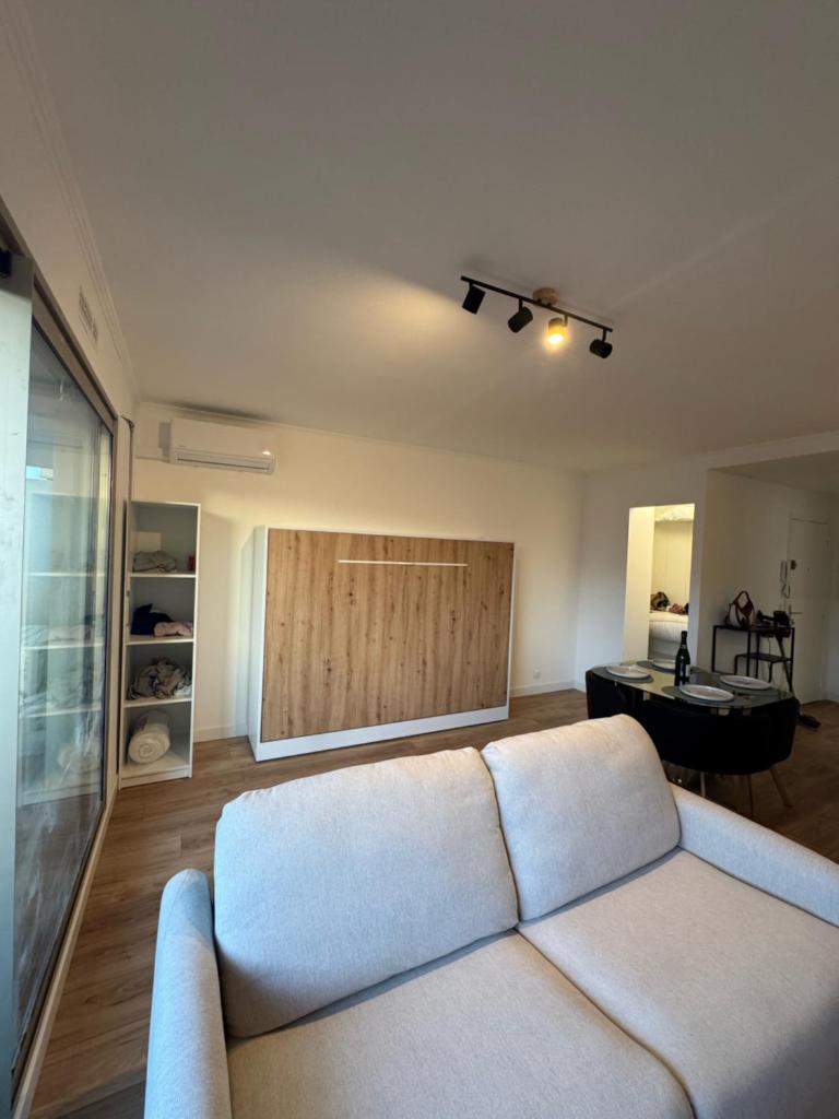 Fully renovated studio, steps from beach with a sunny terrace and free wifi - Tap to explore photos
