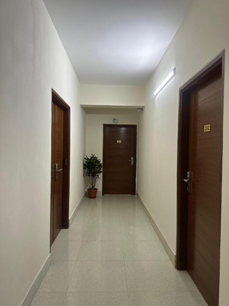 Royal Regent Suites Dhaka photo 3