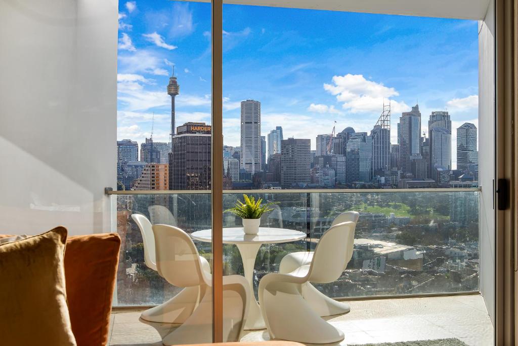 Sky High Darlinghurst Sydney Magical Views 1 Bedroom Dual Level Apartment photo 3