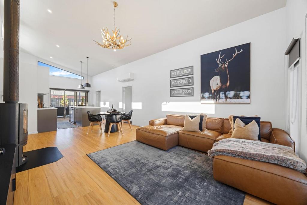 Station House - Mansfield - Sleeps 8