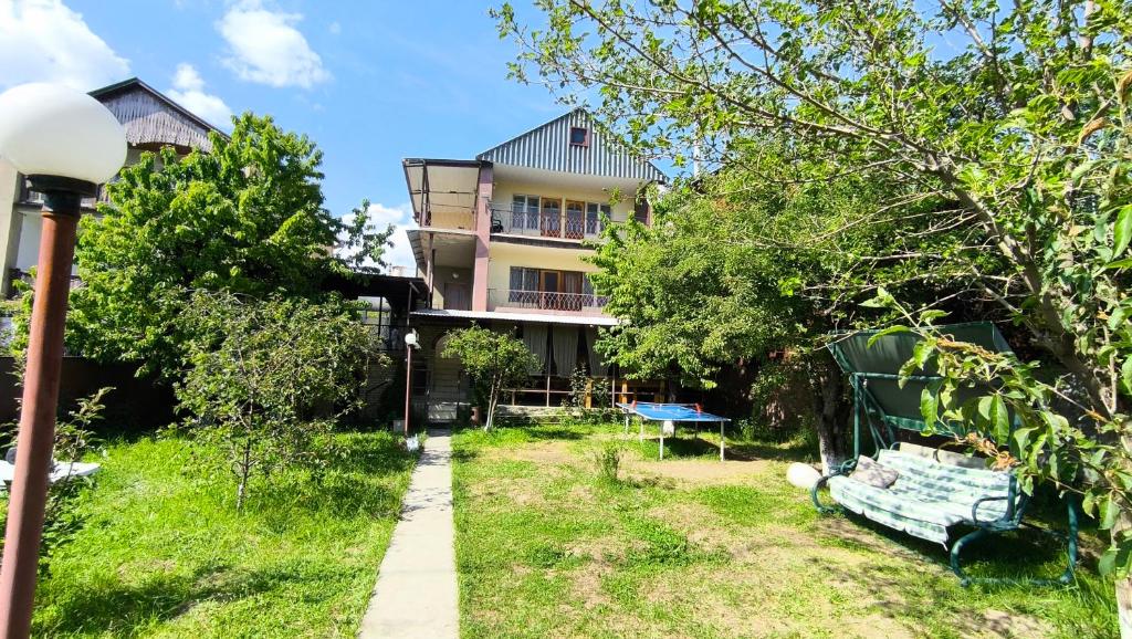 Guesthouse Geghama