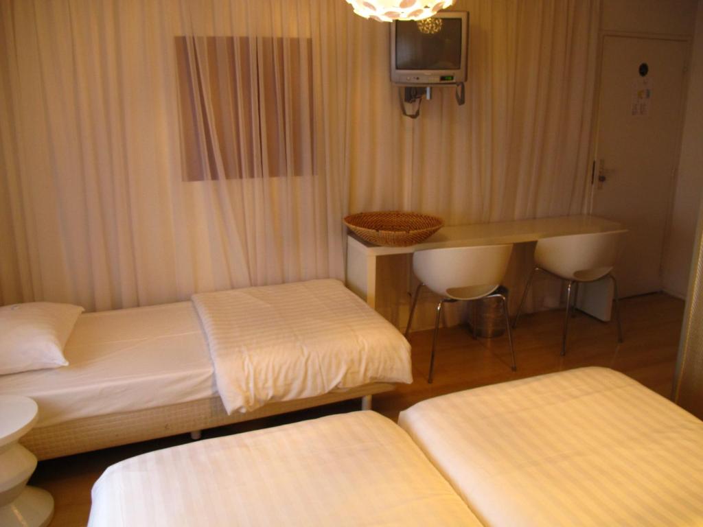 Трехместный (Стандартный трехместный номер), Hotel Victorie