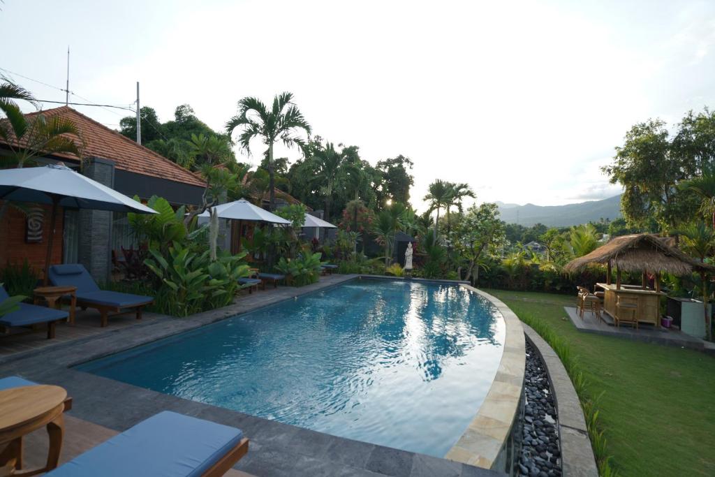 The Manja Retreat Lovina photo 3