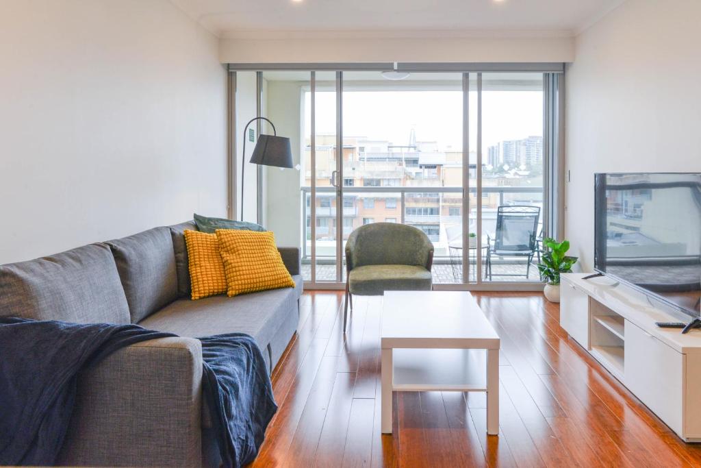 Modern Darling Harbour 2BR Apt Walk to Everything photo 2