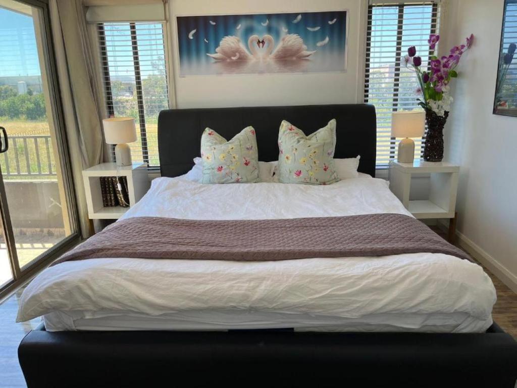 Style Holiday Home with 3 Bed rooms