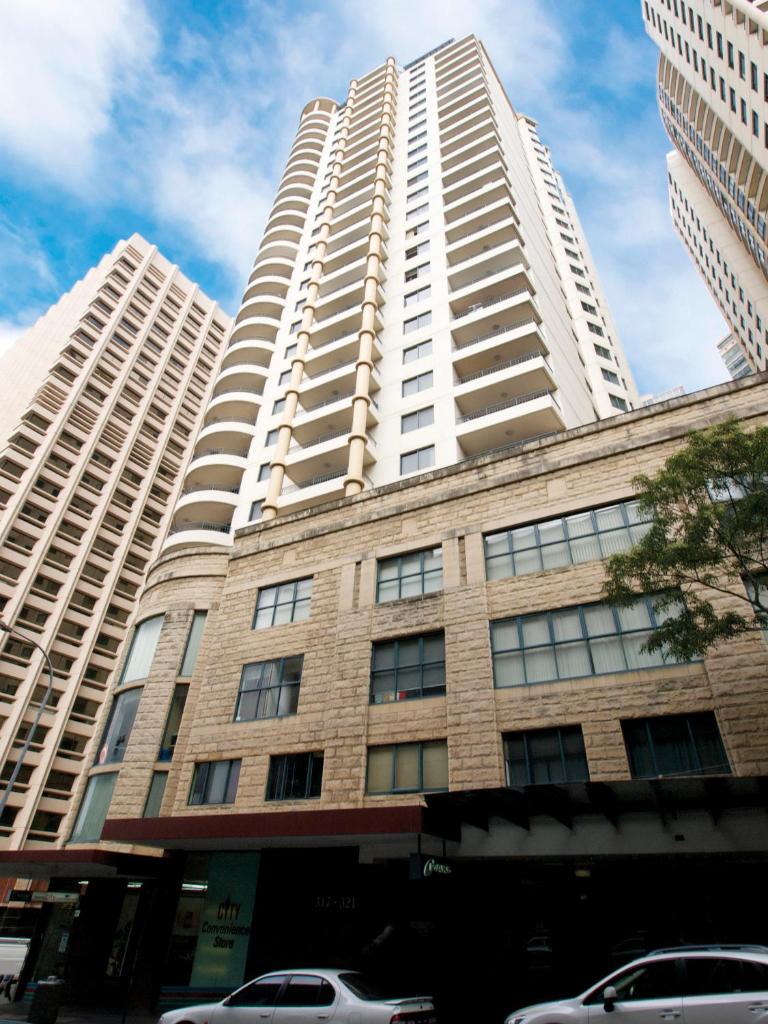 Oaks Sydney Castlereagh Suites photo 4