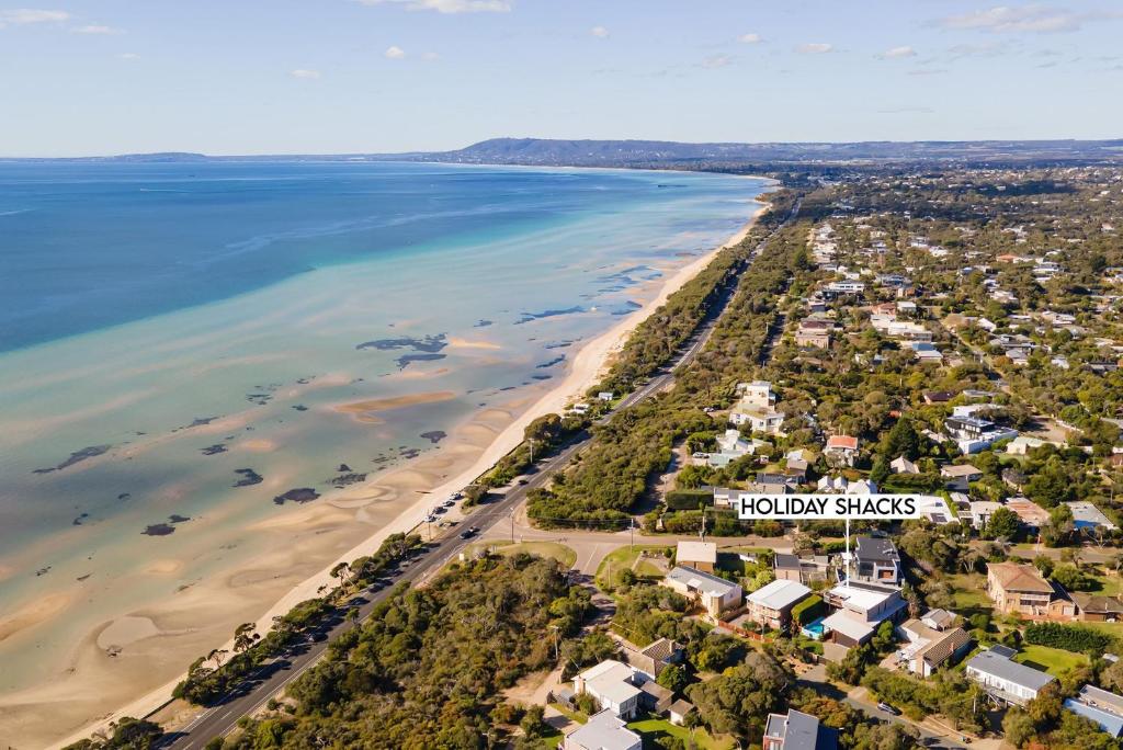 Blairgowrie Bay Villa - Infinity Pool, Beachfront, Water Views photo 3