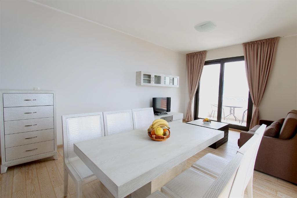 Апартаменты (Апартаменты с 2 спальнями, балконом и видом на море), Apartments Aqua