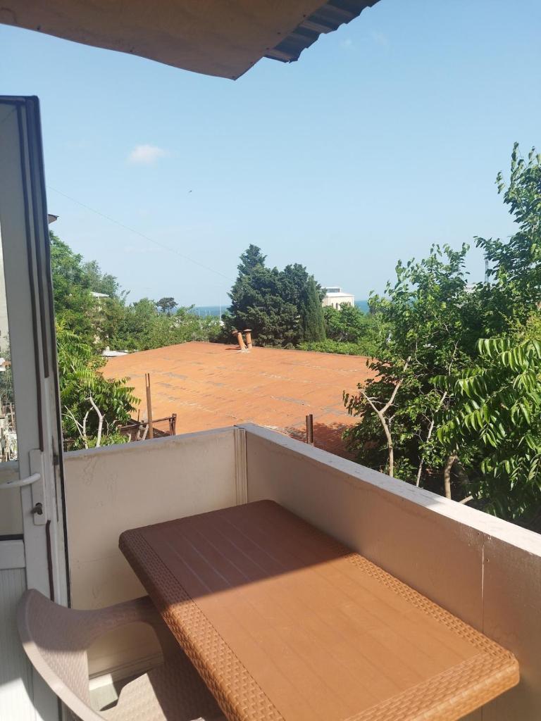 Bayil Boulevard apartments, flat 5 photo 4
