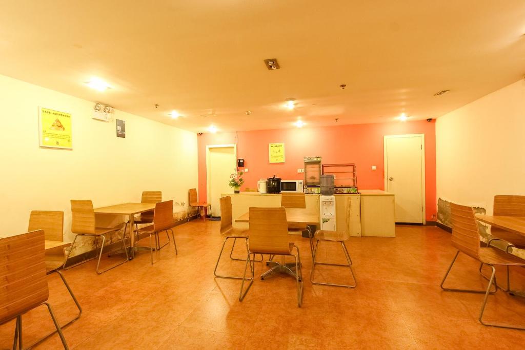 7Days Inn Guangzhou Shijing Jinbi Xincheng photo 1