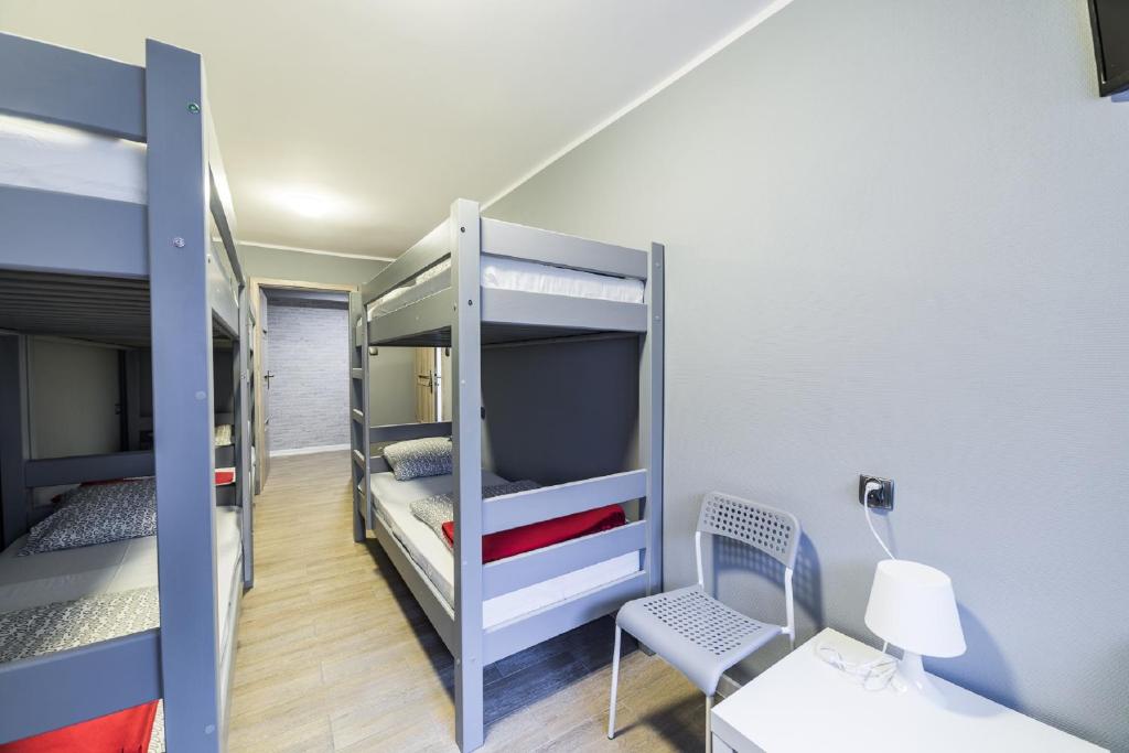 Номер (Шестиместный номер с собственной ванной комнатой), Hostel Filip 2