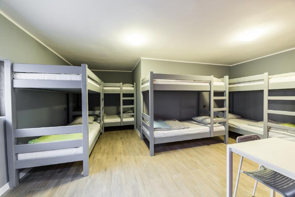 Номер (Восьмиместный номер с собственной ванной комнатой), Hostel Filip 2