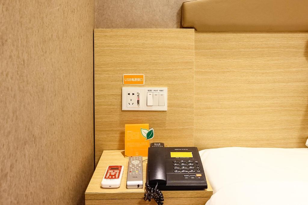 7Days Inn Premium Guangzhou Tianhe West Tiyu Road Subway Station photo 3