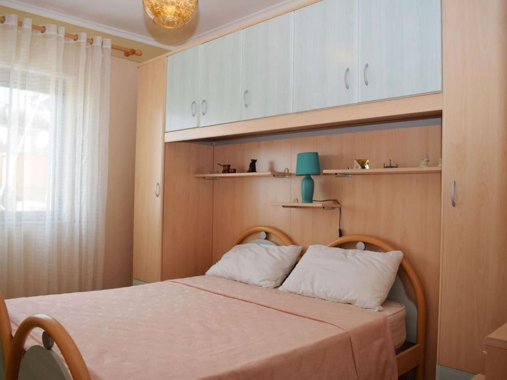 Contemporary Holiday Apartment in Durr s photo 3