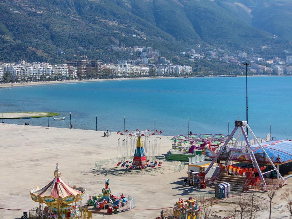 Holiday apartment with sea view photo 2