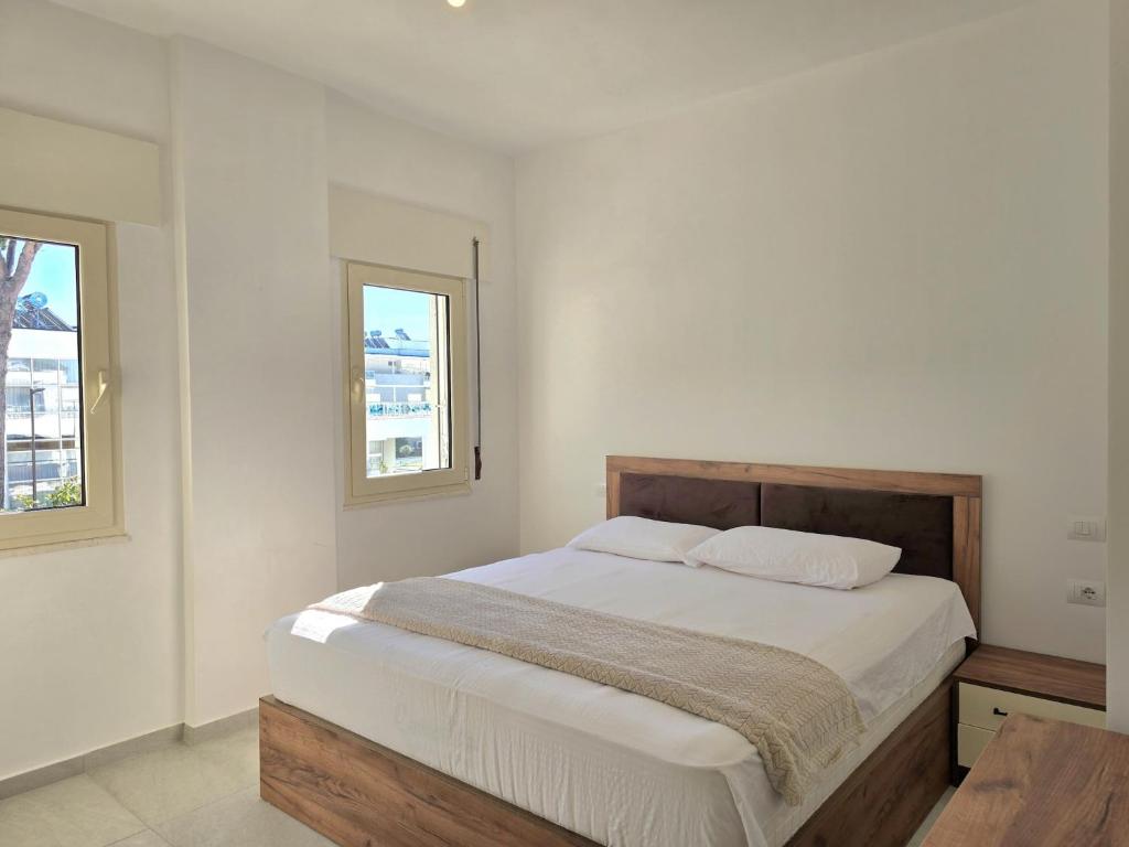 Staycation Goals Bright & Breezy apartment photo 2