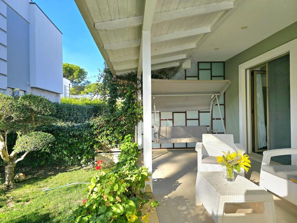 Holiday villa for seven guests photo 2