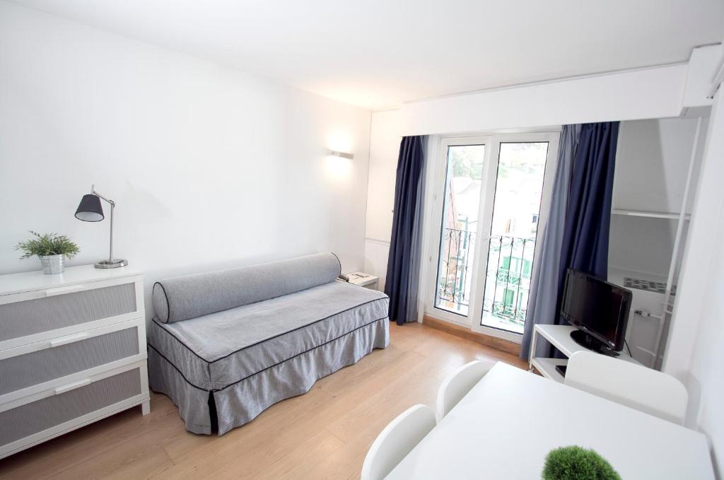 Apartamentos Jauregui photo 1